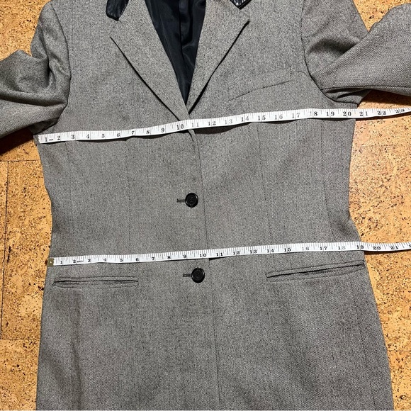 Lauren Ralph Lauren Wm’s Vintage Wool Tweed Leather Collar Long Blazer Jacket - Picture 7 of 15